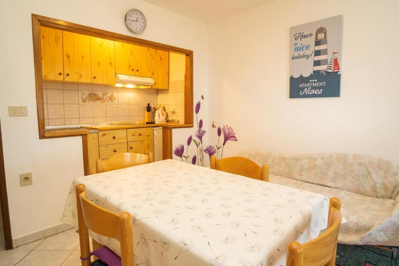 Apartment Nives Umag Ngoại thất bức ảnh