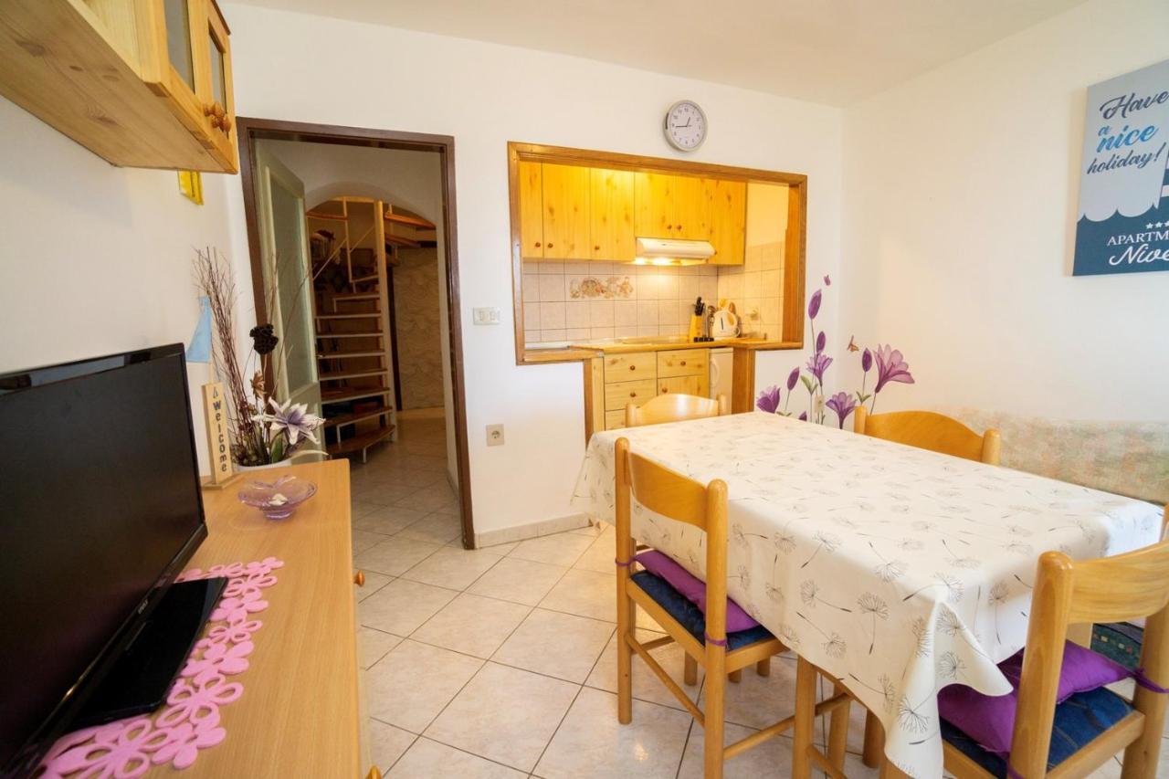 Apartment Nives Umag Ngoại thất bức ảnh